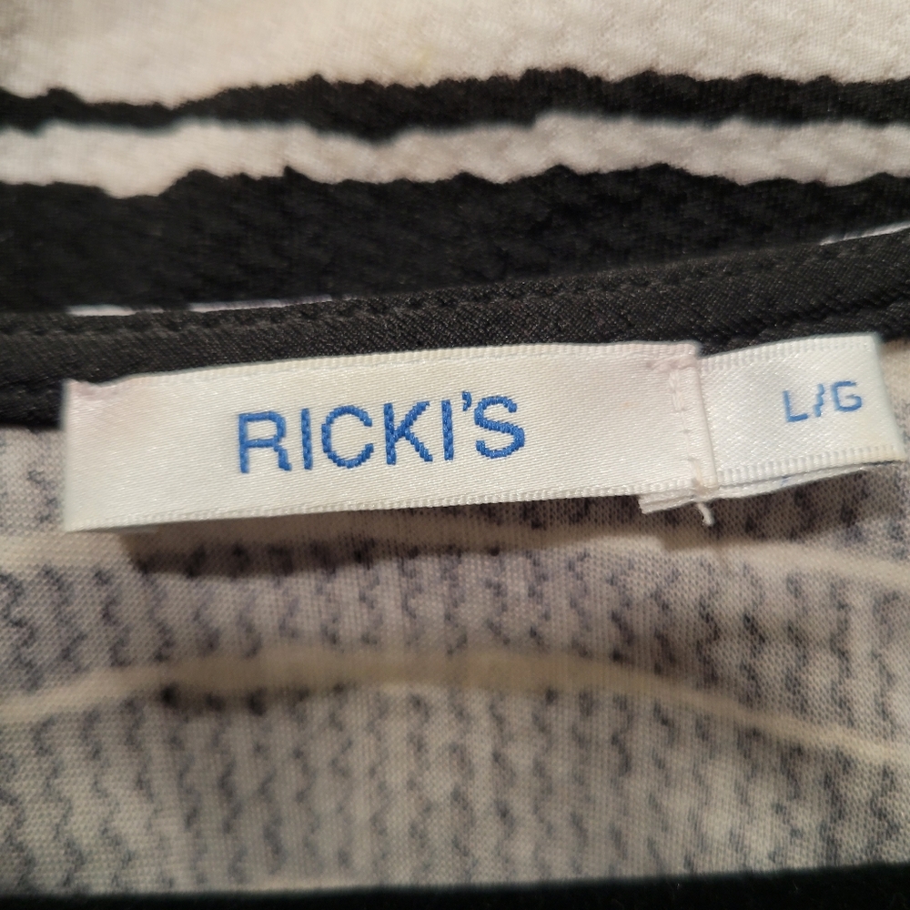 Ricki's Faux Wrap Dress - Picture 10 of 12